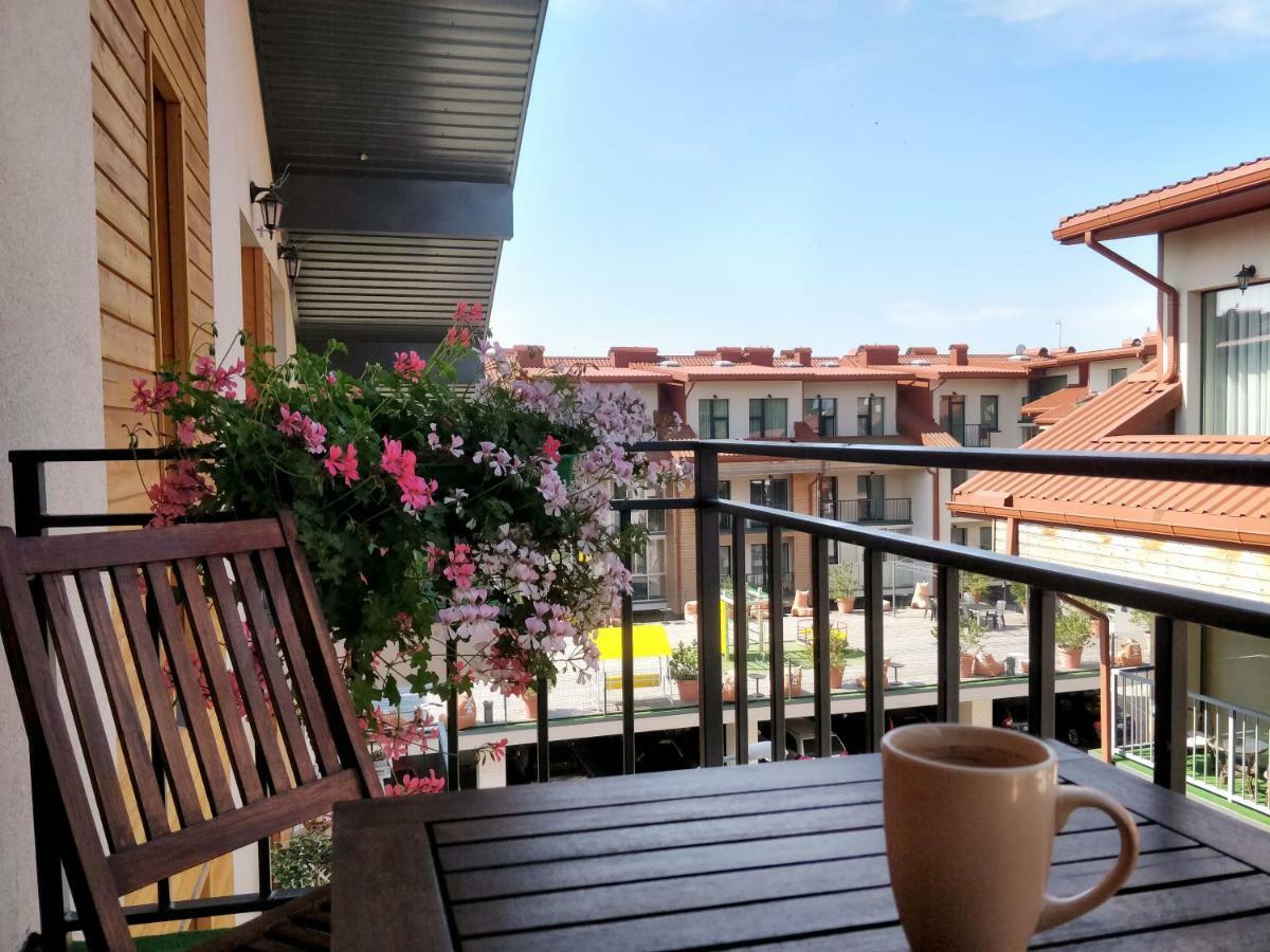 Smilteles Apartamentai Booking Palanga Lt Exterior photo